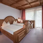 Ξενοδοχείο Am Kranichsee 4*