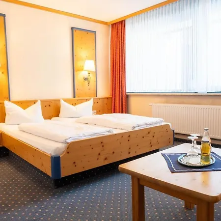 Am Kranichsee 4*