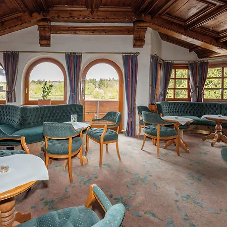 Am Kranichsee Hotell 4*