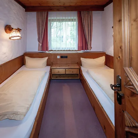 Отель Am Kranichsee 4*